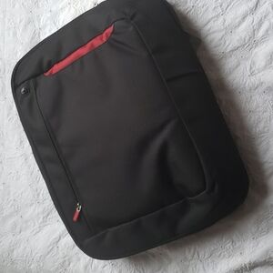 Belkin messenger laptop black and red bag